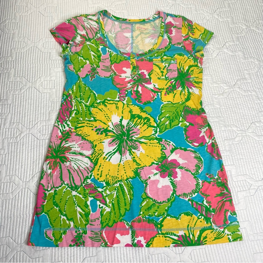 Lilly Pulitzer XL Britton Henley Colorful Short Sleeve Tshirt Mini Dress Floral